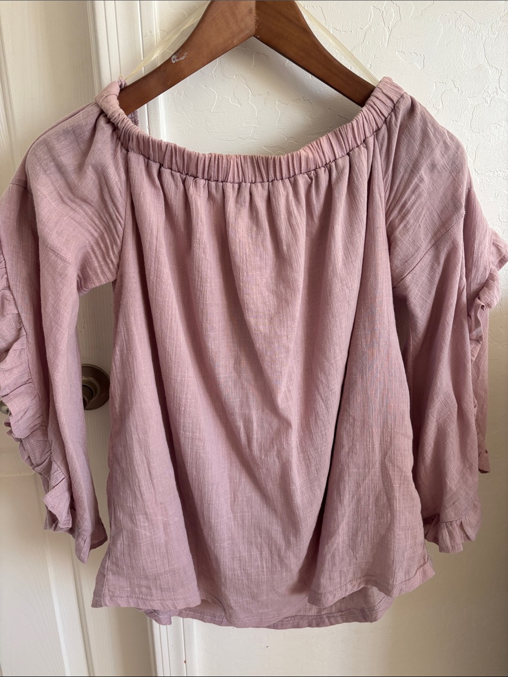 Women's boho Dusty Pink Off-Shoulder Ruffle Sleeve Blouse
